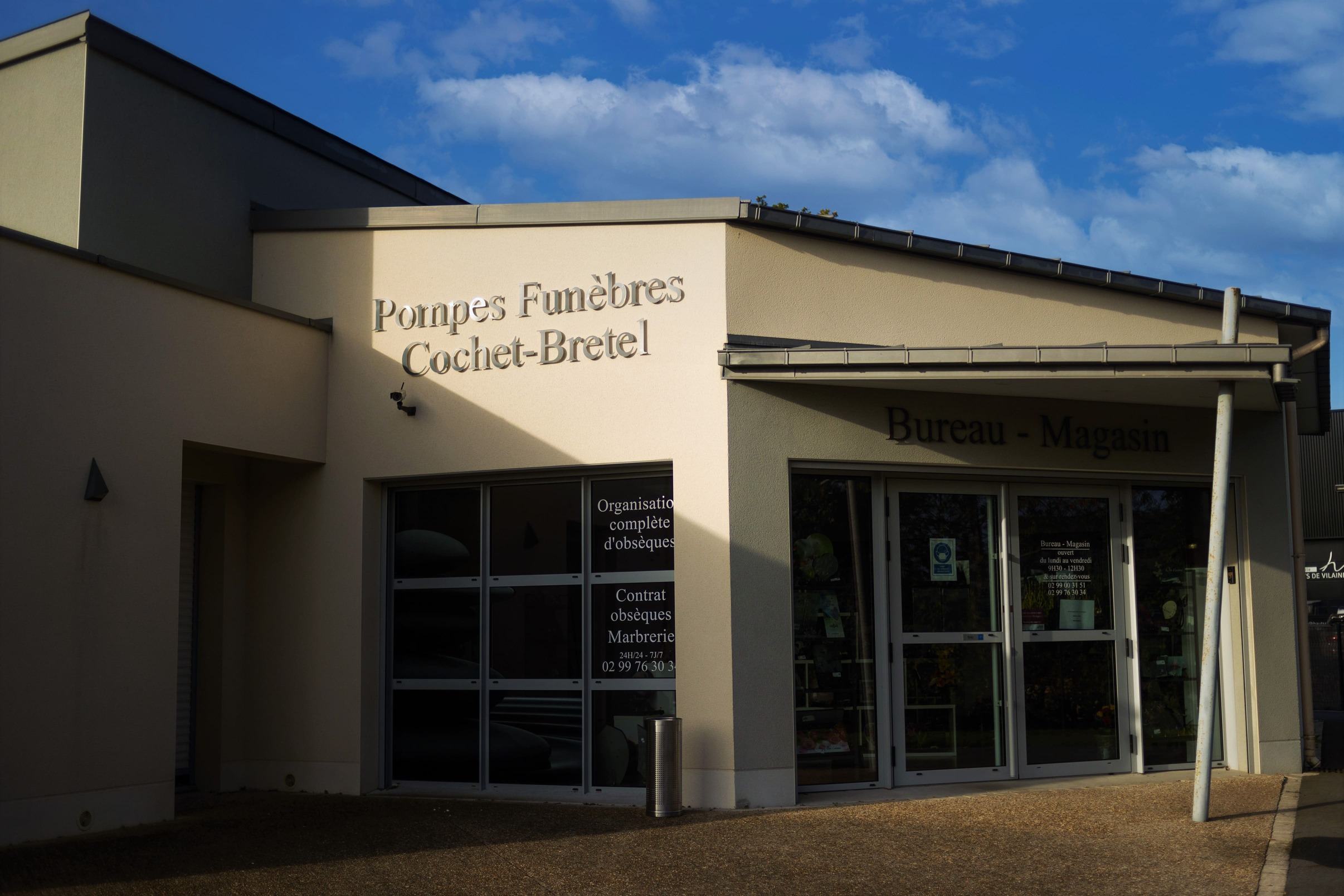 Photo de Pompes Funèbres Cochet Bretel - Agence de Châteaubourg